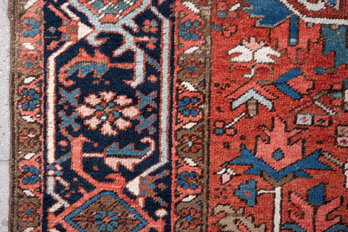 Vintage Heriz Area Rug (8' x 11')